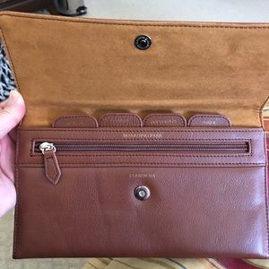 Never used Hammacher Sclmmer travel wallet.